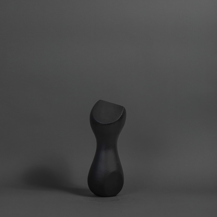In Black Segar Design 517