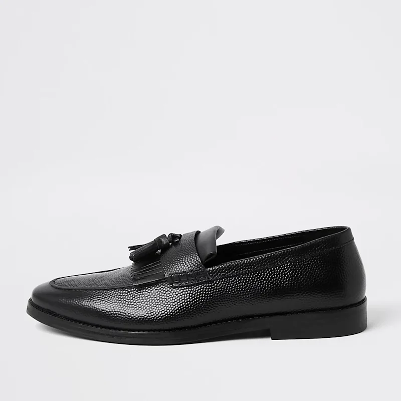 black-leather-tassel-fringe-loafers 397161 main