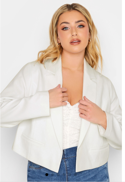 Yours Cropped Blazer Navy Pink or White €50 sizes 14 to 32