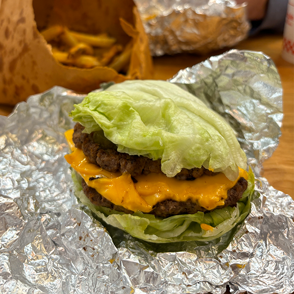 Lettuce Wrap Burger LM