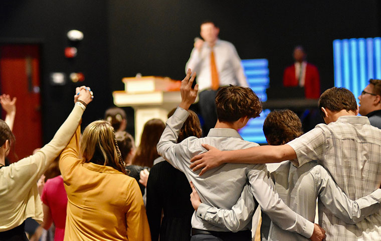 youth worshiping at hyc