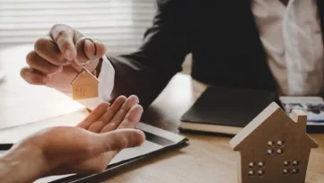 Catalyzing real estate investments with blockchain technology