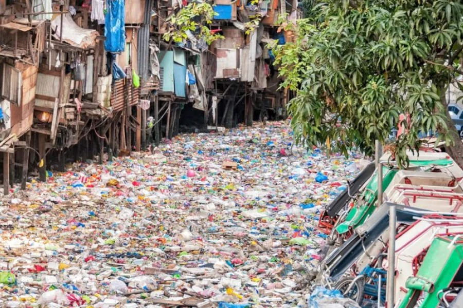 Bounties for Basura: Combatting plastic pollution in the Philippines