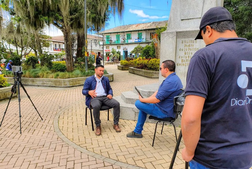 Medios comunitarios_ DiariOriente