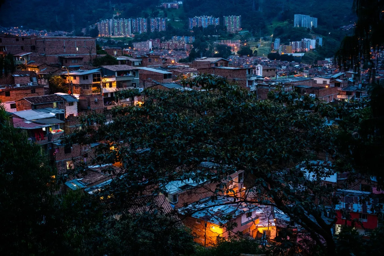 medellín _a_ solas_galería_federico_rios_6