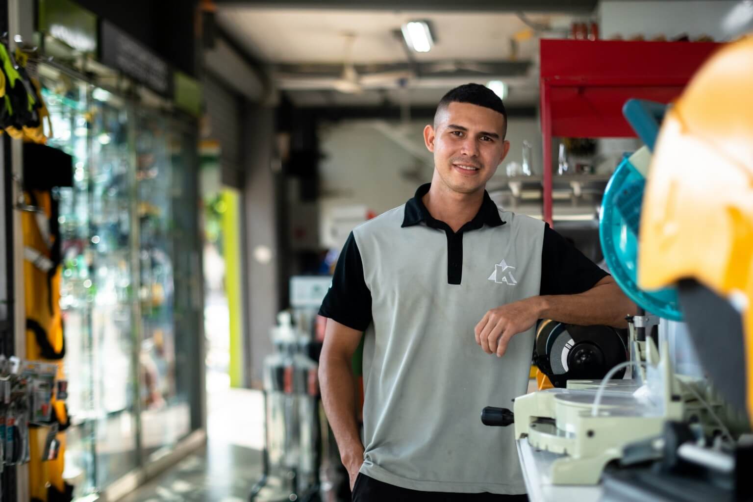 portada-migrantes-comfama-empleo