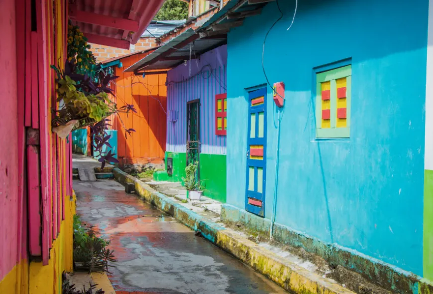 May-y-Lorena-cronicas-del-barrio-puerto-berrio-12