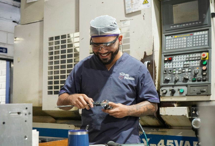 Foto Plásticos Truher long tail