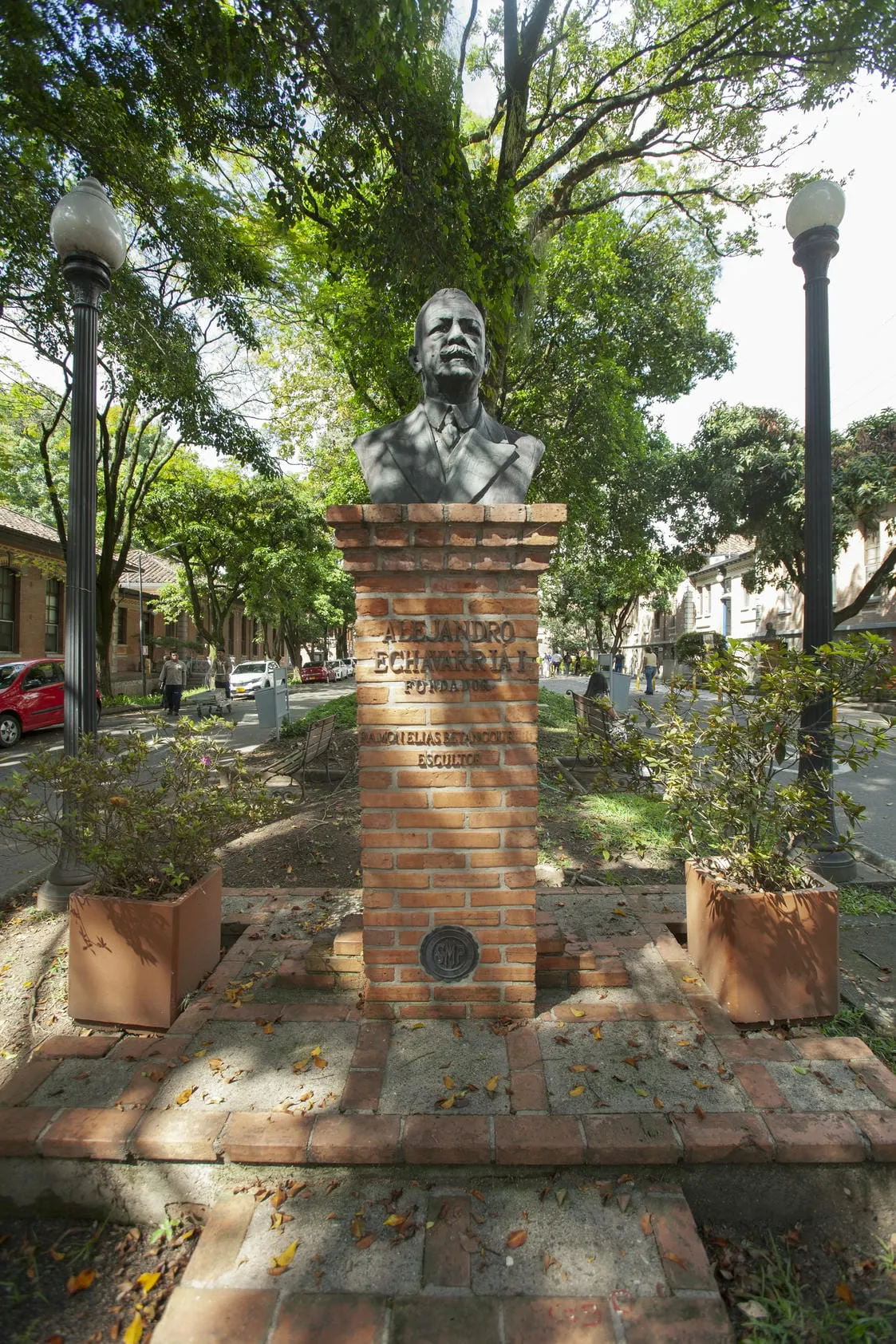 alejandro-mejia-cronicas-del-barrio-hospital-san-vicente-fundacion-19