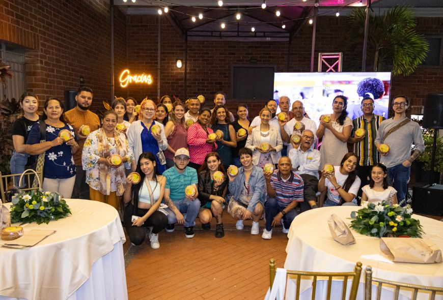 Cabecera banquete de la gratitud girardota