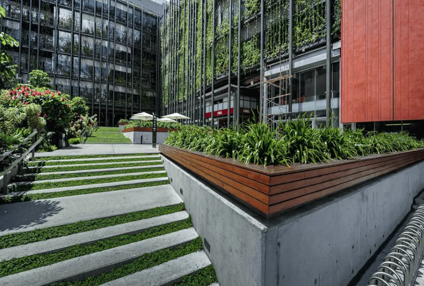 2012-edificio-rutan