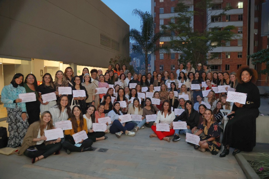 Portada- mujeres-lideres