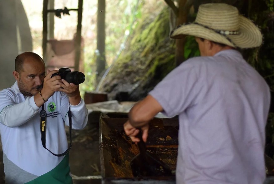 Medios comunitarios Támesis TeVe