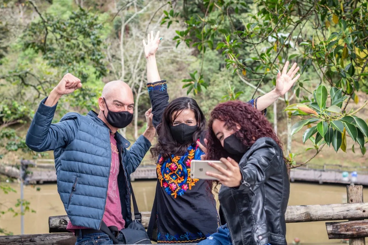 visitantes-parque-rionegro