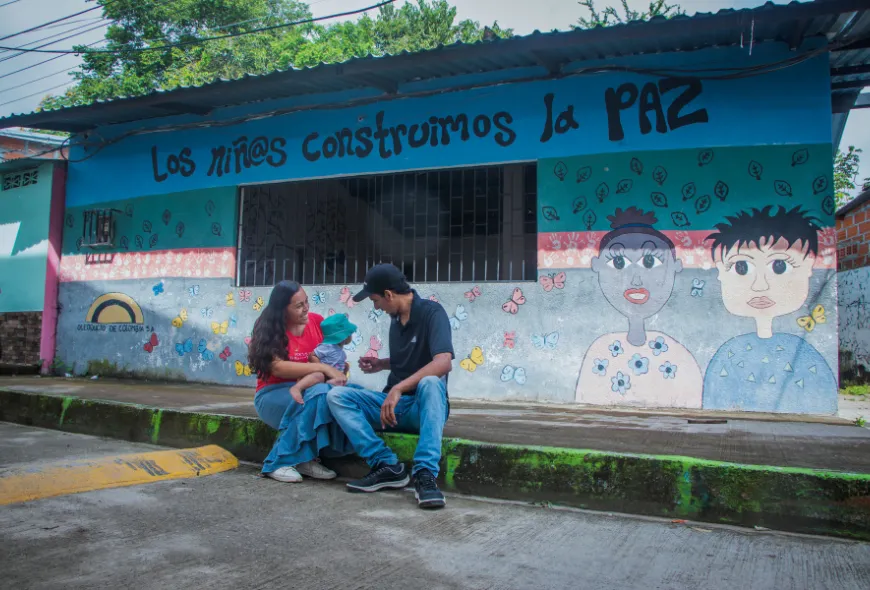 May-y-Lorena-cronicas-del-barrio-puerto-berrio-17
