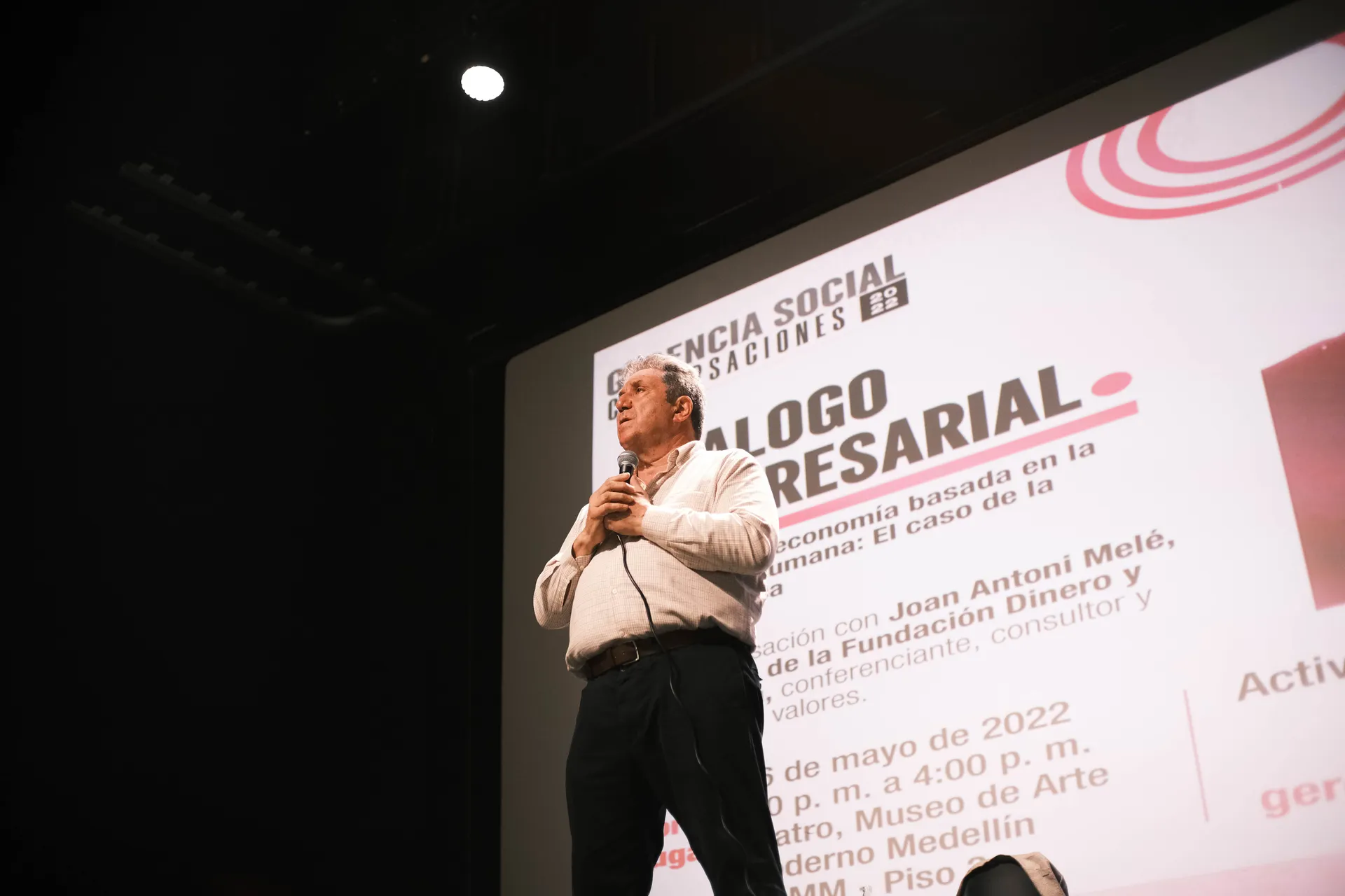 Foto 4 > Joan Melé