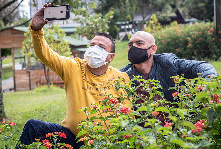 agradecer-y-celebrar-con-la-tribu