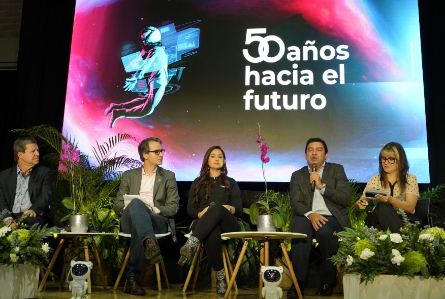 Foto_ 50 años Cesde