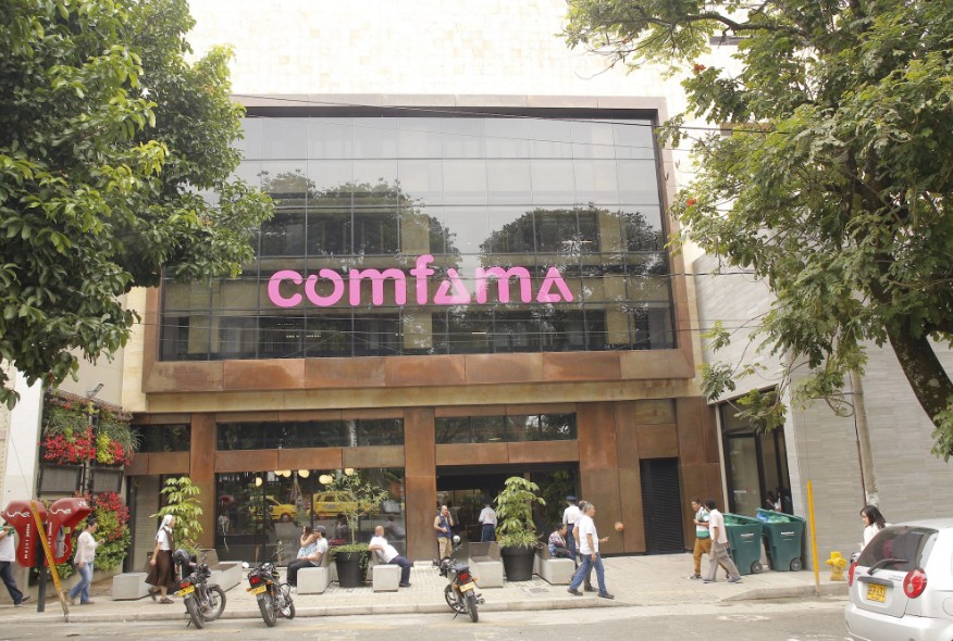Sede Comfama Caldas foto 1