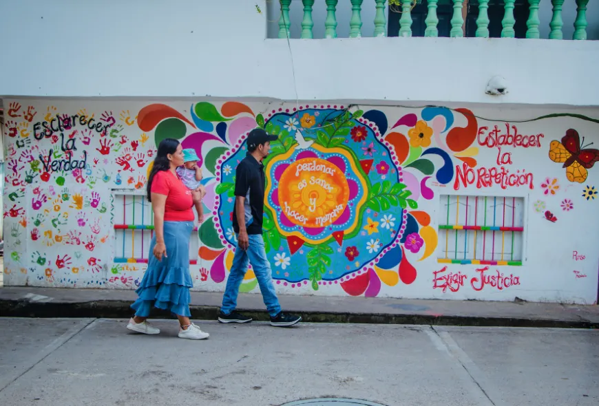May-y-Lorena-cronicas-del-barrio-puerto-berrio-18