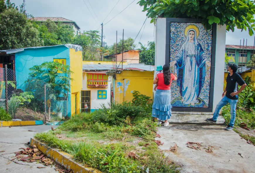 May-y-Lorena-cronicas-del-barrio-puerto-berrio-10