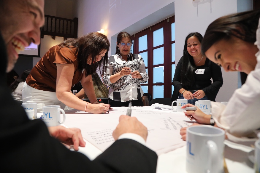 escuela-empresarial-2025