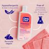 Vue avant du flacon d’hydratant Double action Clean & Clear Essentials® de 118 ml, avec les revendications du produit