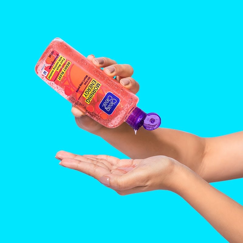Clean & Clear® Morning Energy Berry Blast Face Wash - Image 5 - Clean & Clear - en-IN