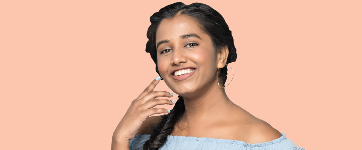 https://www.cleanandclear.in/sites/cleanandclear_in/files/copy_of_sensitive-skin.jpg