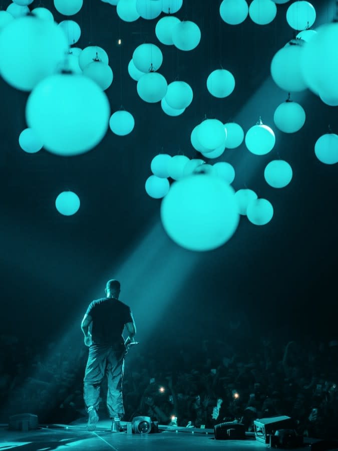Designing Drake's 'Boy Meets World' Tour-7