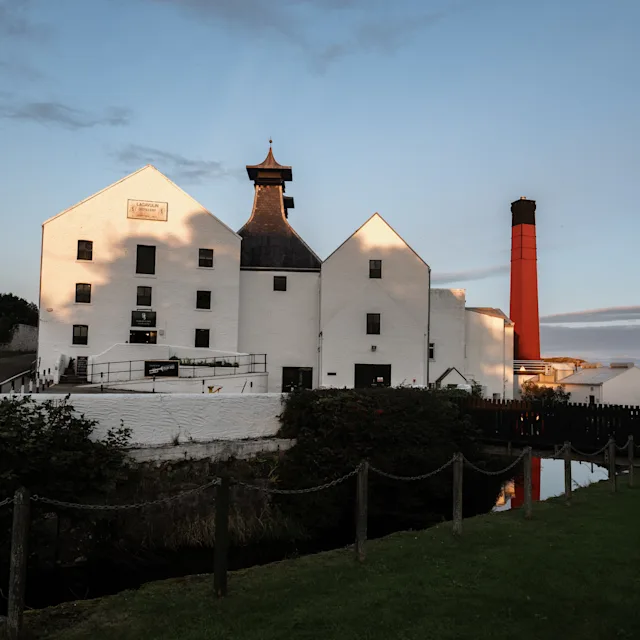 Lagavulin distillery