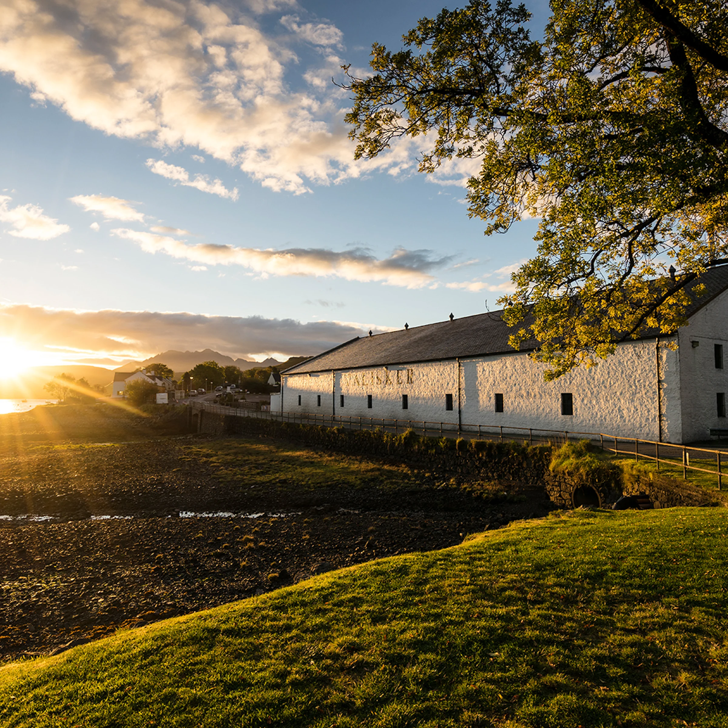 A sunny sky over Talisker distillery 