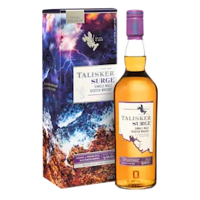 De voorkant van een fles Talisker Surge single malt Scotch whisky
