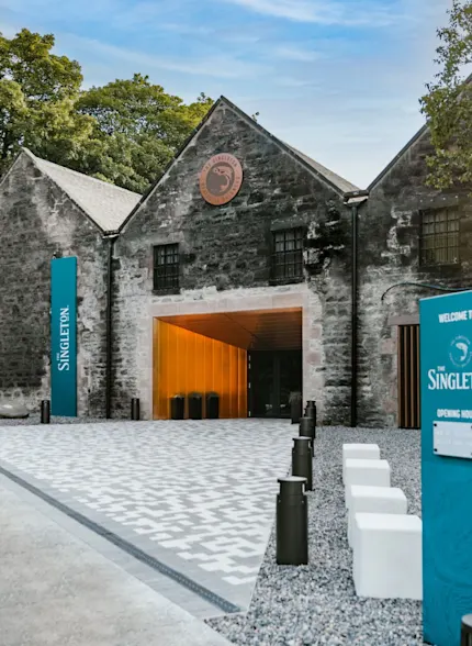 Singleton_Brand_Home_2022_exterior_1_a8a0857561