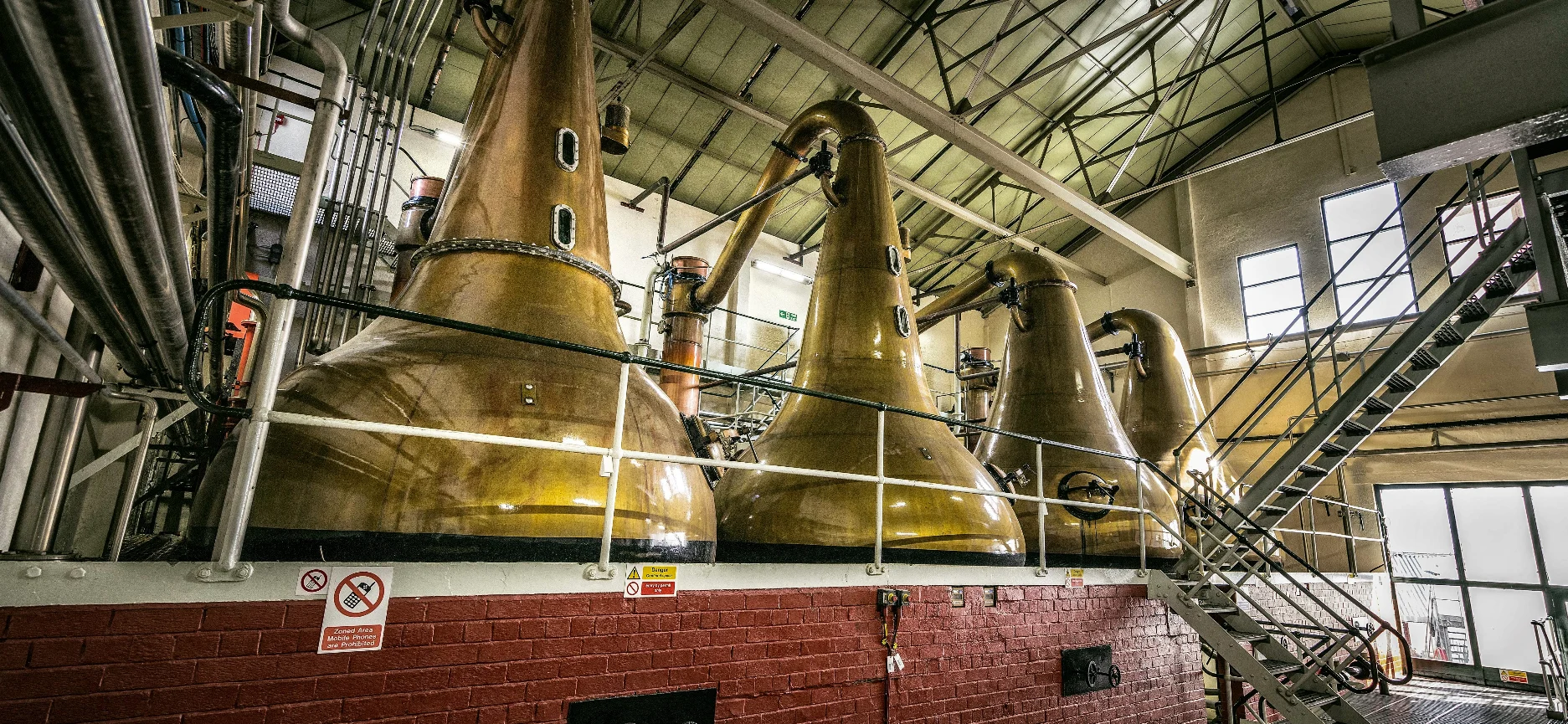 Lagavulin Classic Tour