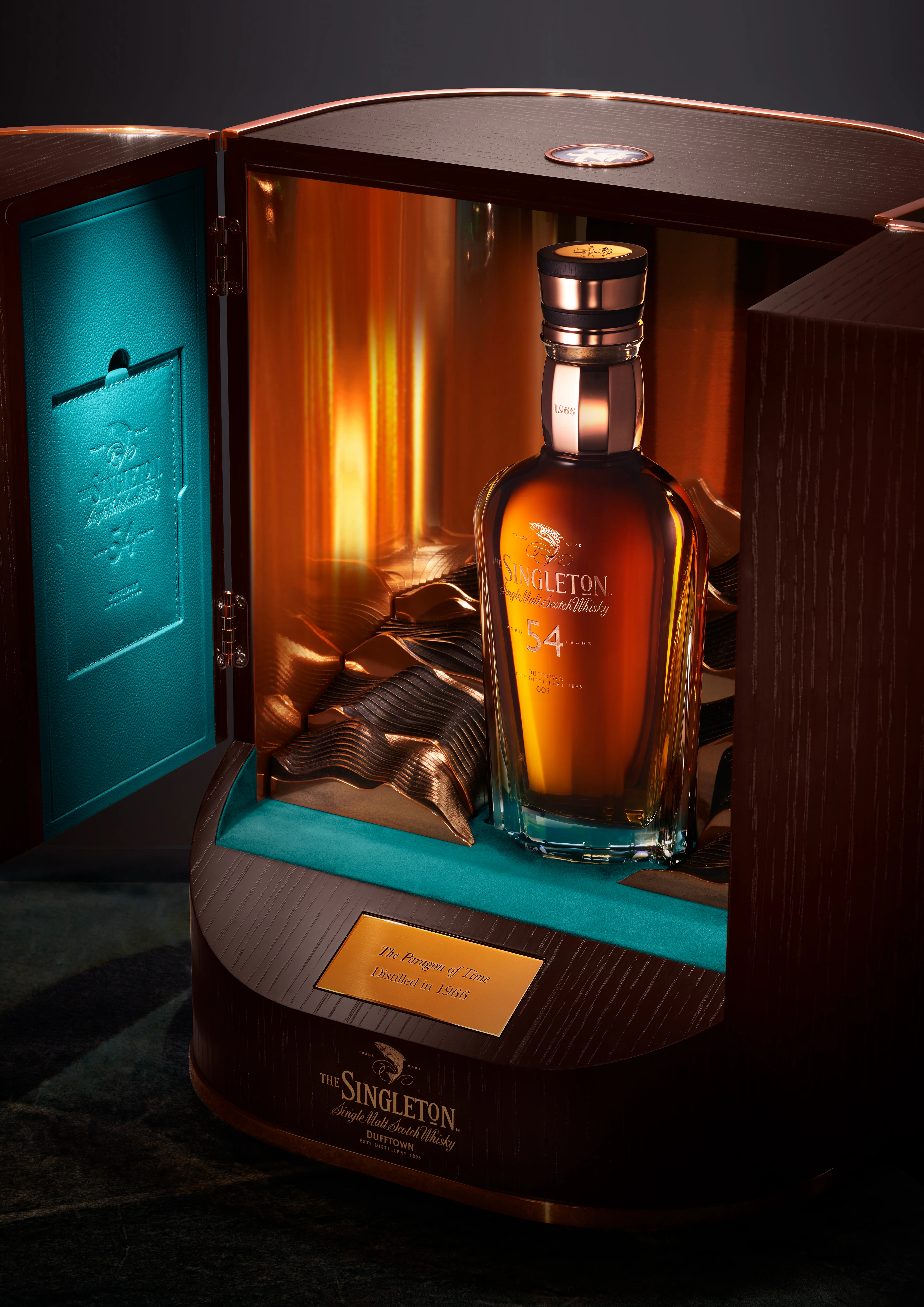 The Singleton of Dufftown, 54 Year Old Lifestyle