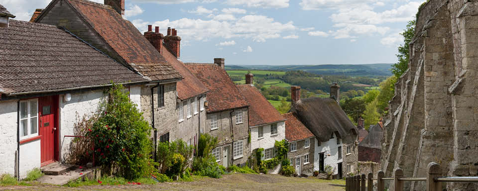 Dorset-The-Best-Places-to-Buy-a-Holiday-Home-in-the-UK 1