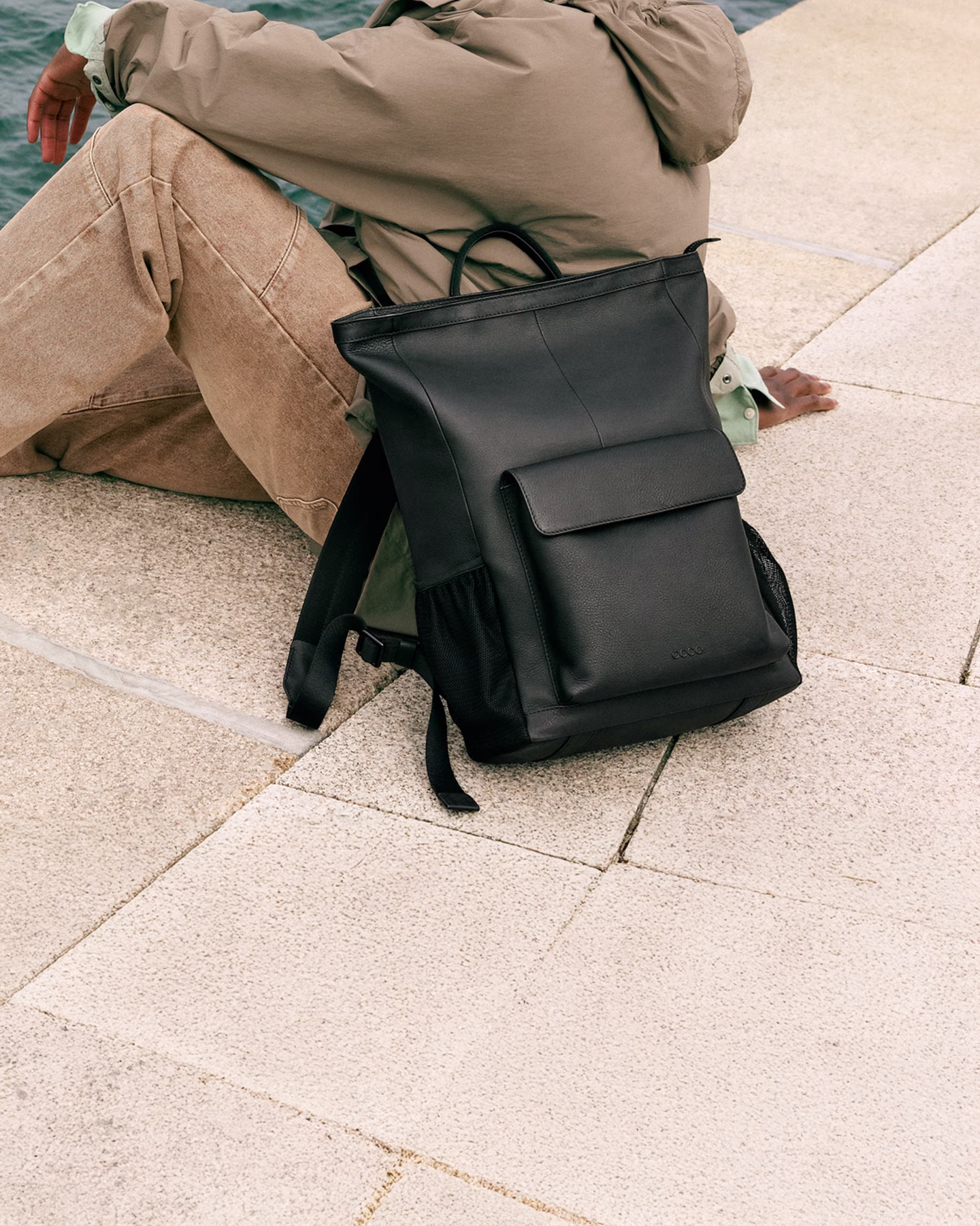 V2 Bags & Accessories Secondary Banner Desktop