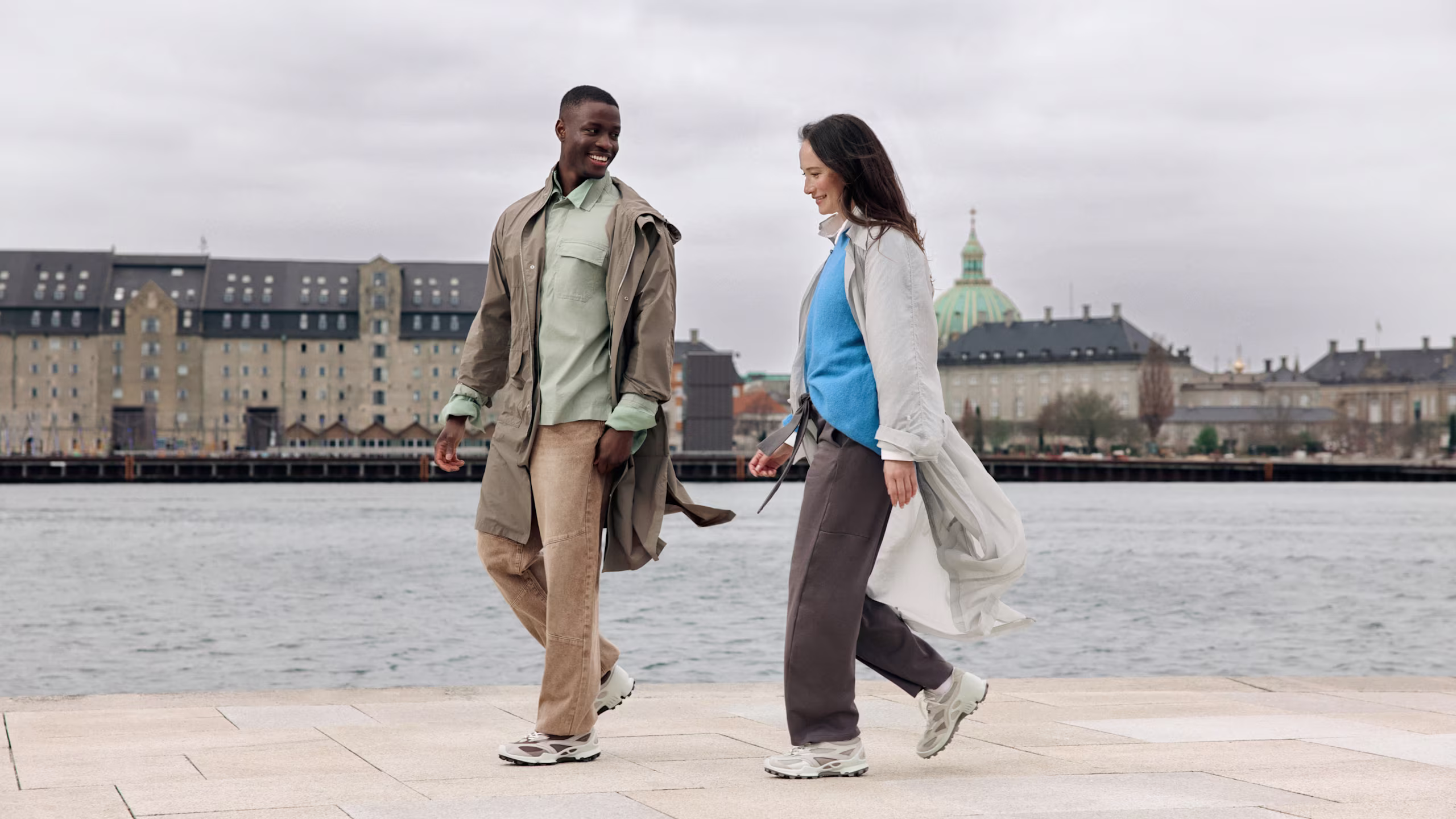 AU Home - Hero - Active Lifestyle 2