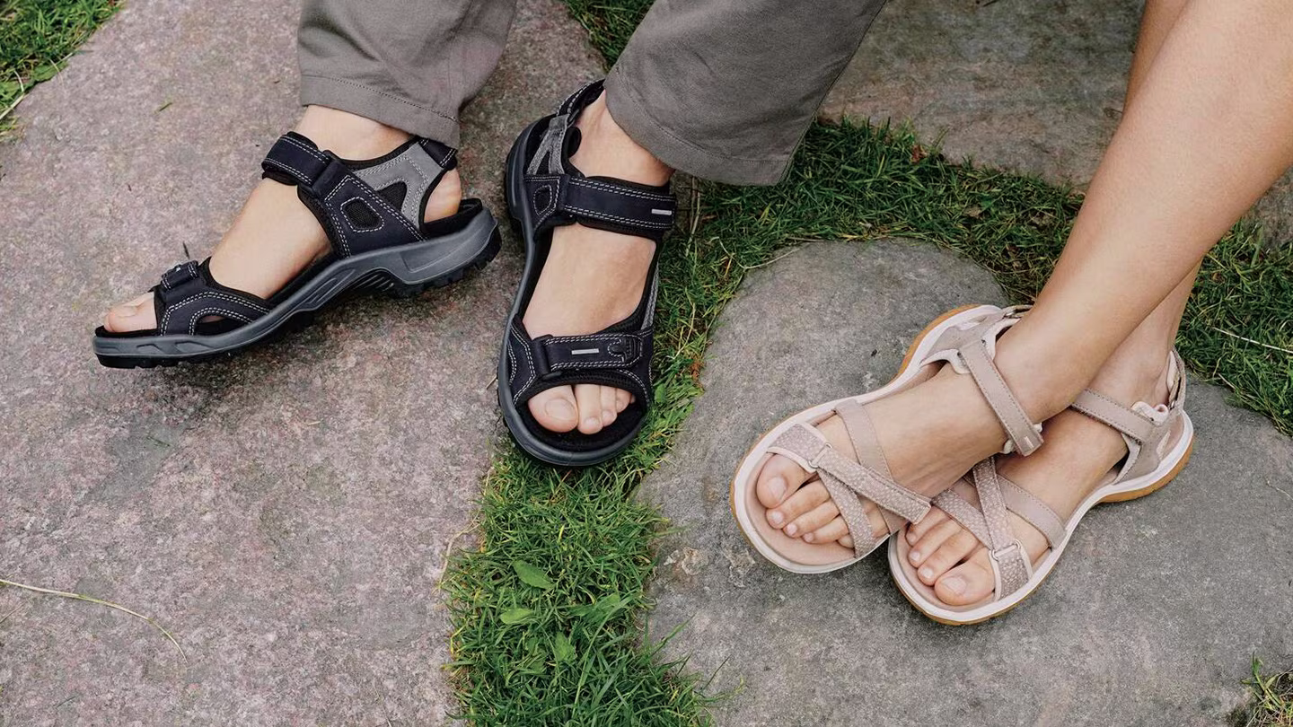 AU Home - Hero - Offroad Dual