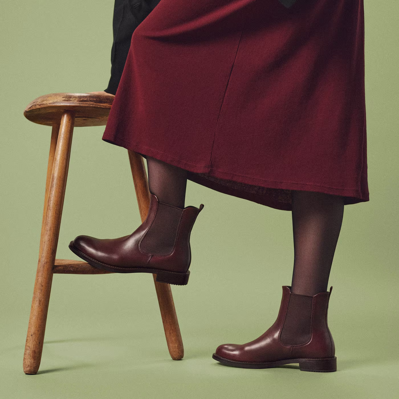 Boots Nov V1 Grid Banner 1400x1400
