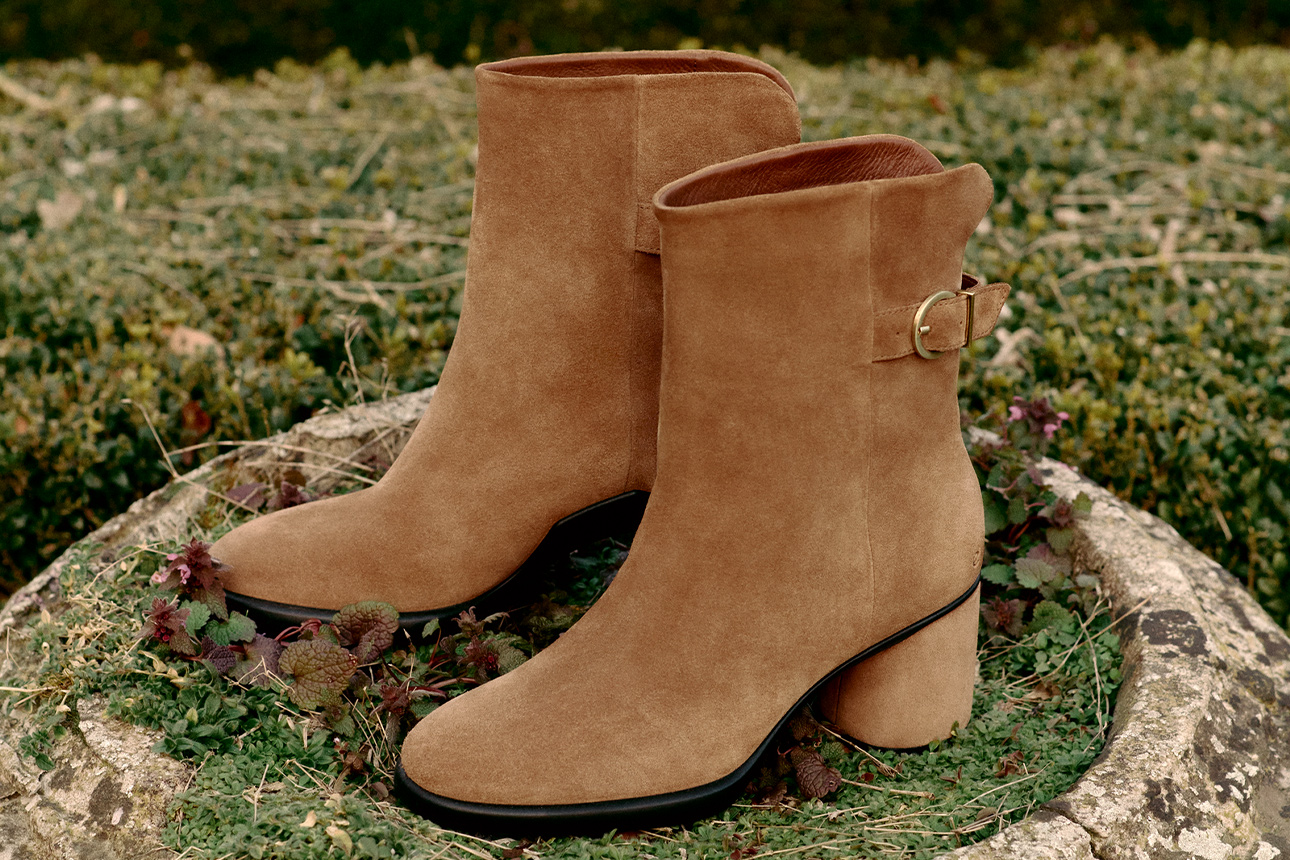Women's ECCO® Shape 45 Wedge Leather Ankle Wedge Boot | Brown