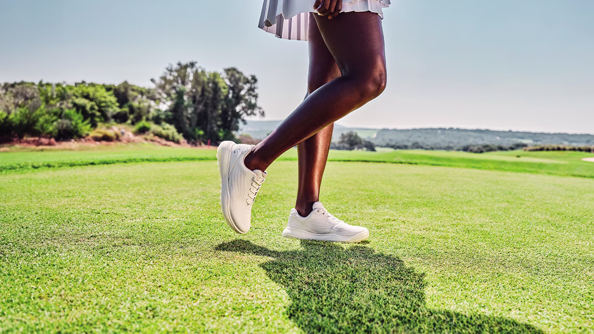 Hero - ECCO Golf LT1