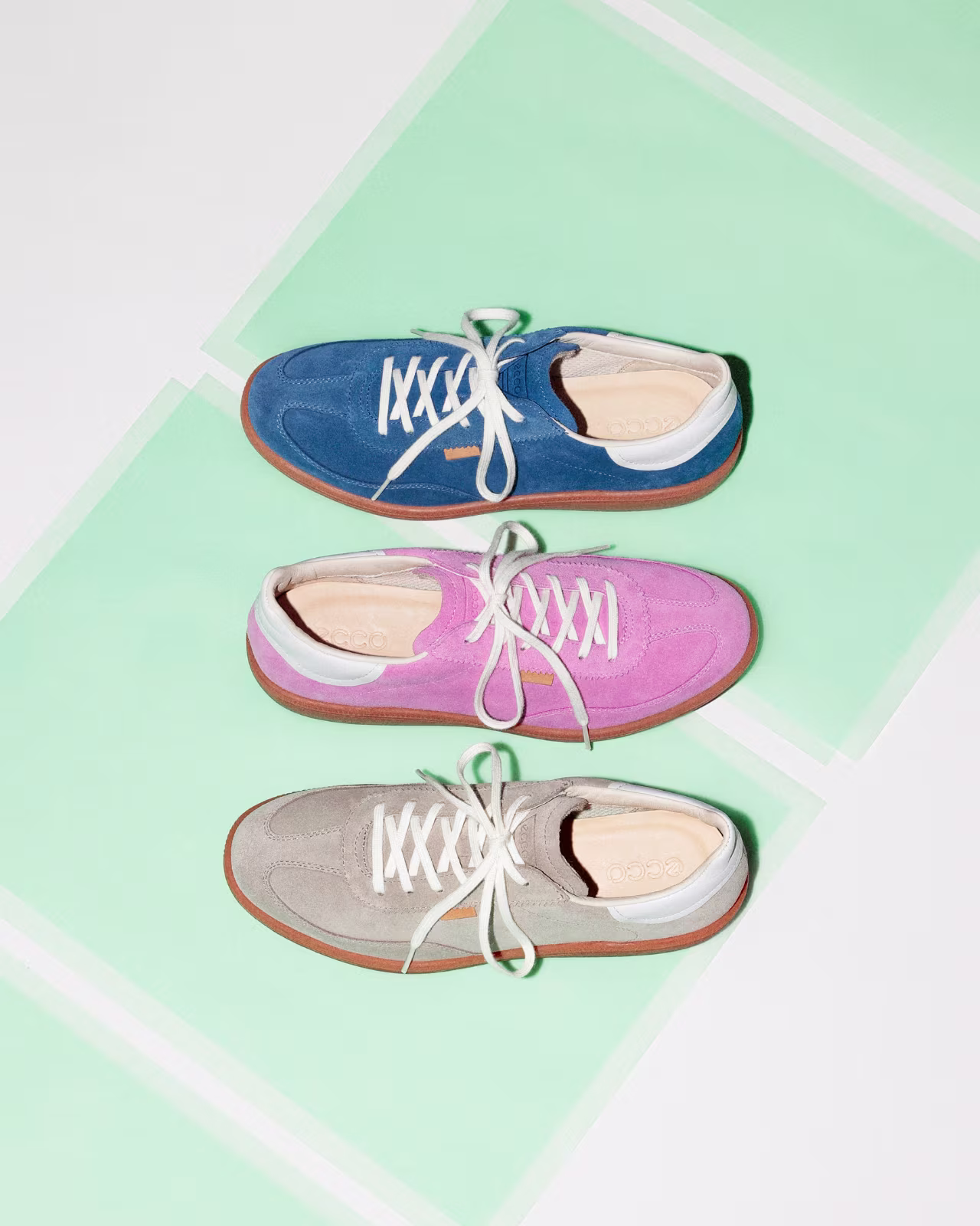 JP - Campaigns - SS26 - Yona - SOFT 11 - Right