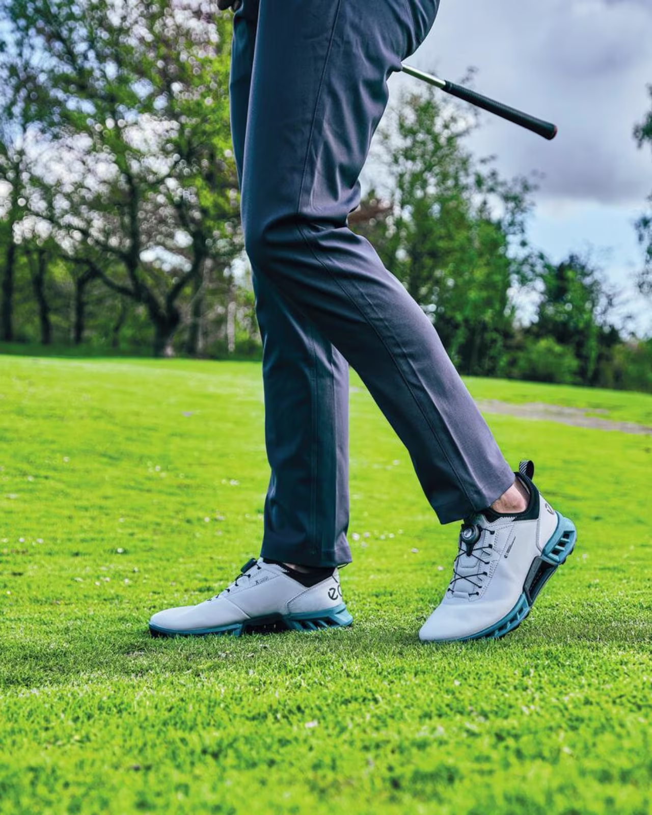 JP - 13042460912_GolfBiomC4_A_rendition_Screen