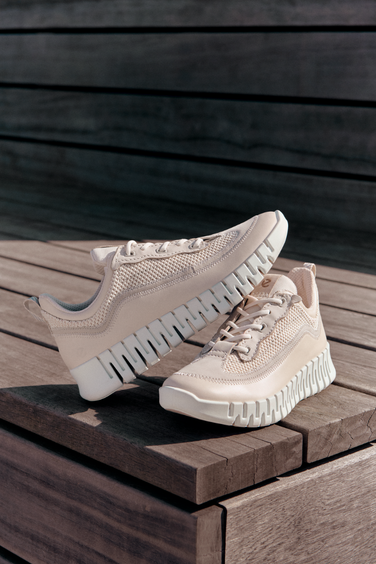 【美品】　ecco 37 フラット   エコー　23.5 パイソン柄　蛇柄 美品】 ecco 37 フラット エコー 23.5 パイソン柄 蛇柄 - メルカリ