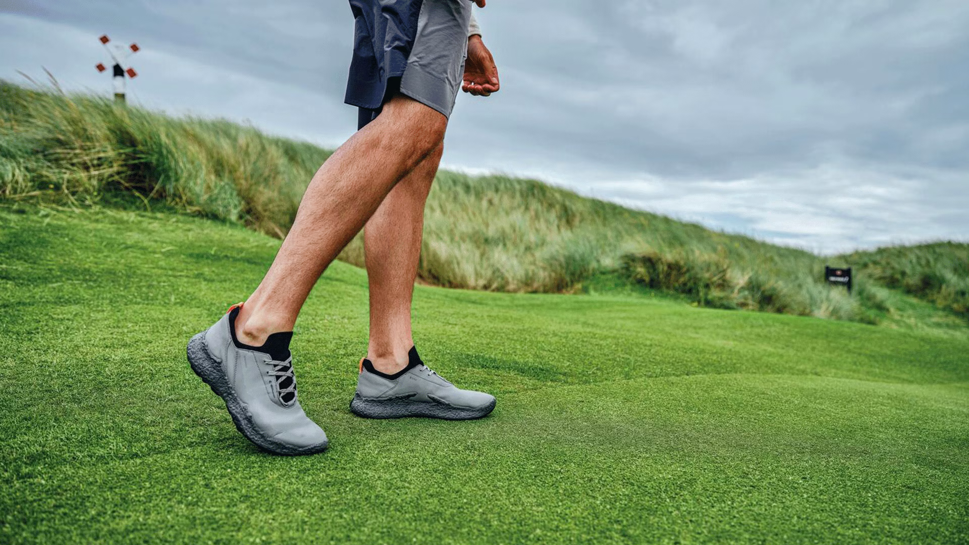 AU Hero - golf - biom H5