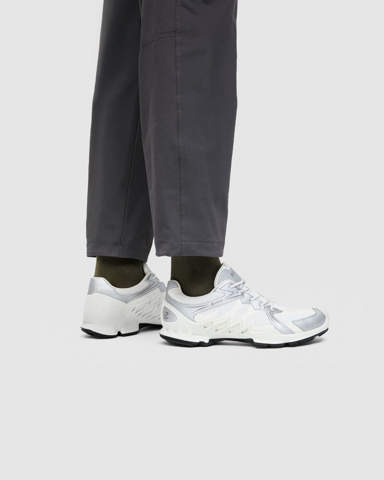 ゴアテックス（GORE-TEX）搭載シューズ特集 | エコー公式オンラインストア