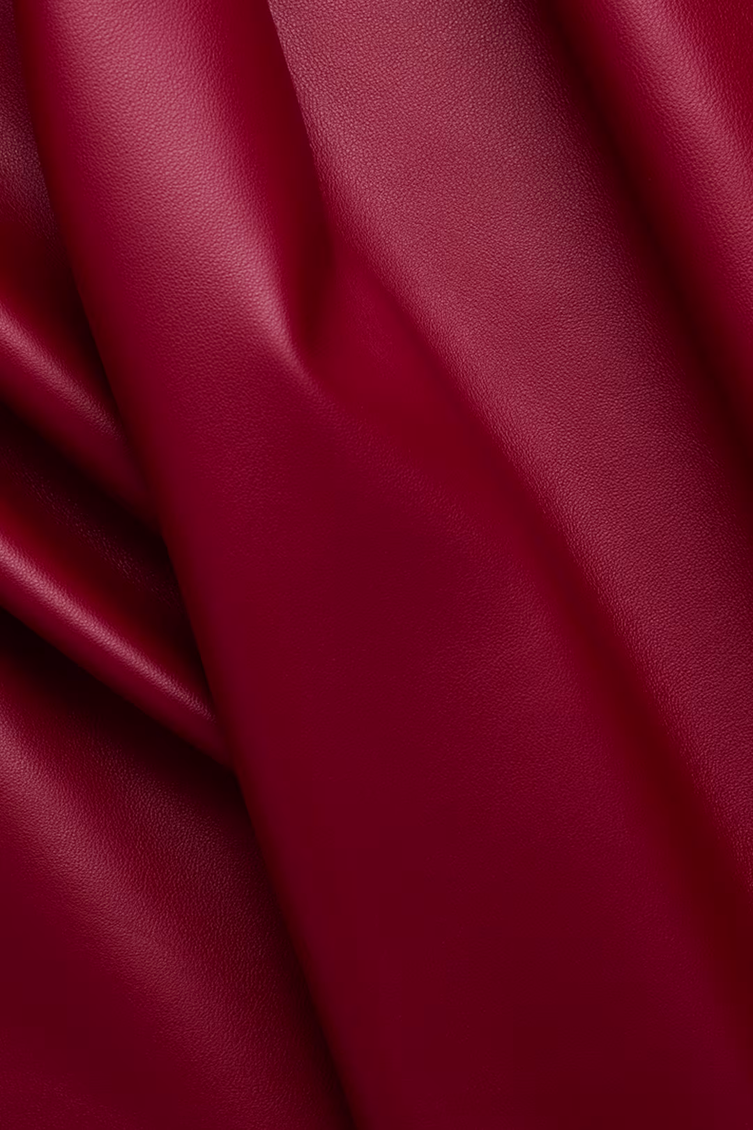AU/NZ - HP Hero - 2026_06_24_hero_desktop_dark_red_leather