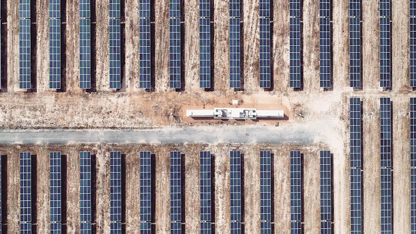 Surveying the biggest solar park in North America | Pix4D